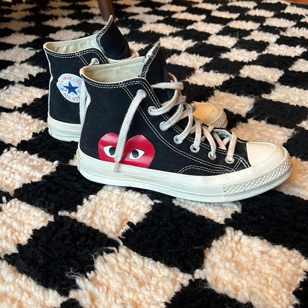 Come des garçons PLAY high top converse sneakers